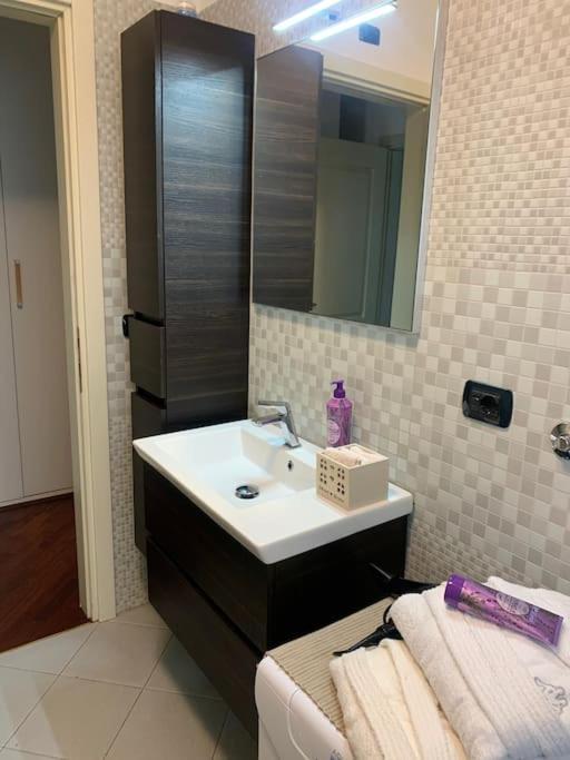 Apartment+Garage Near Novegro Exhibition/Linate Segrate Εξωτερικό φωτογραφία
